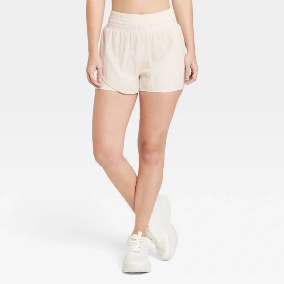Women’s All in Motion Tulip Shorts XS - Picture 2 of 5